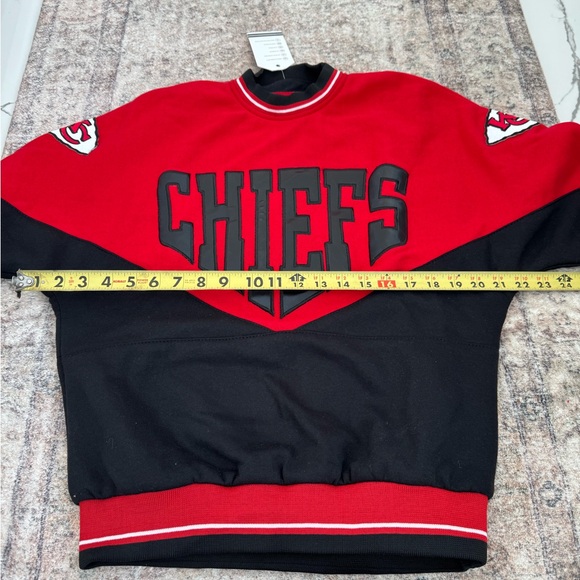 ❌SOLD VINTAGE STYLE KANSAS CITY CHIEFS SWEATSHIRT - Picture 8 of 8